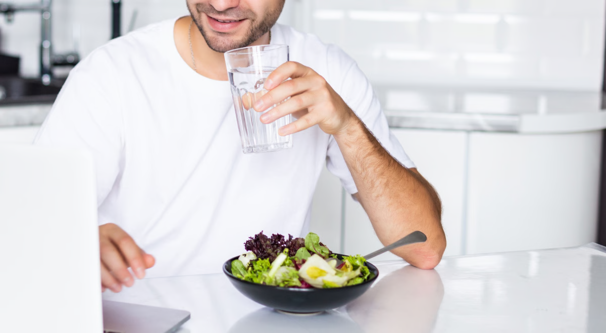 水，生命之源！每天8杯水真的够吗？